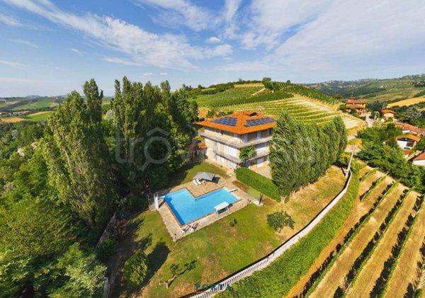 casa indipendente in vendita a Farigliano
