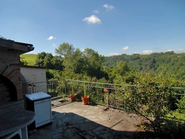 casa indipendente in vendita a Farigliano