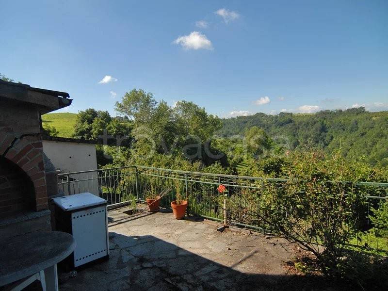 casa indipendente in vendita a Farigliano