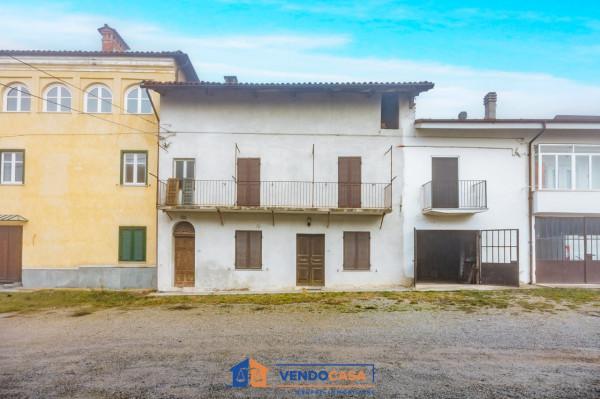 casa indipendente in vendita a Farigliano
