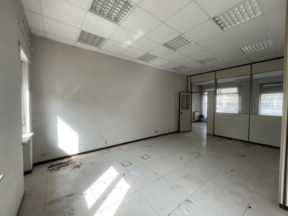 ufficio in vendita a Farigliano