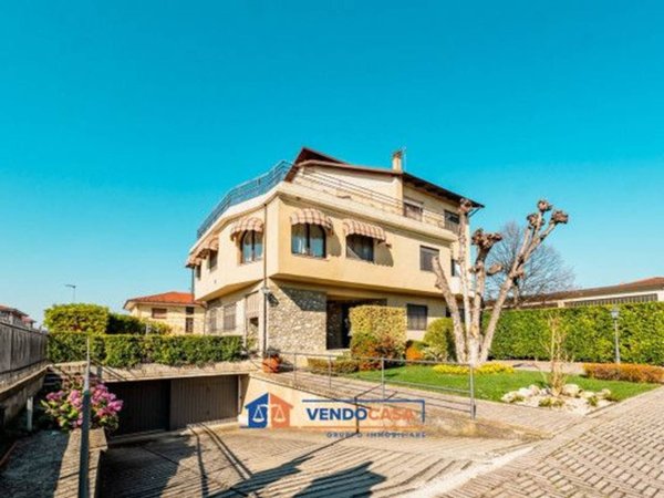 casa indipendente in vendita a Farigliano