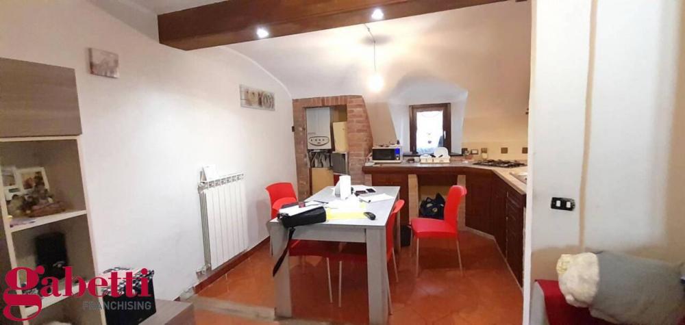 casa indipendente in vendita a Farigliano