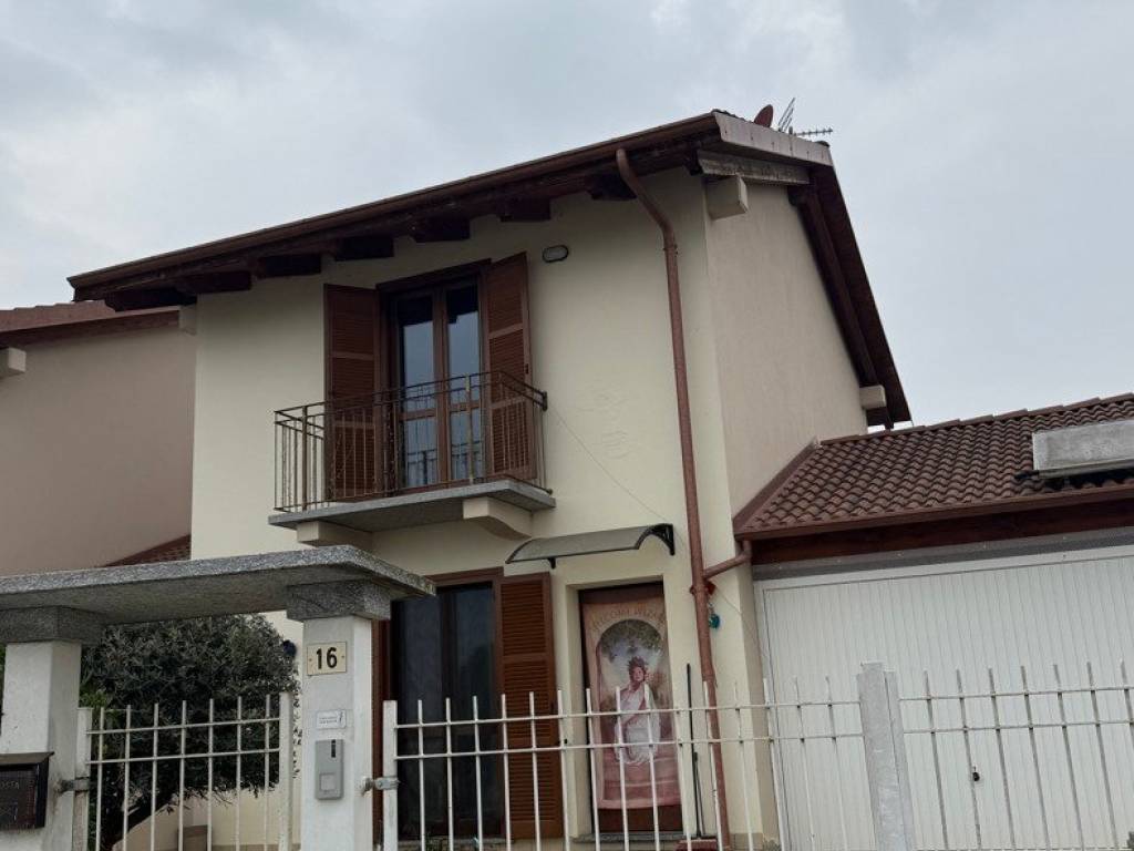 casa indipendente in vendita a Faule