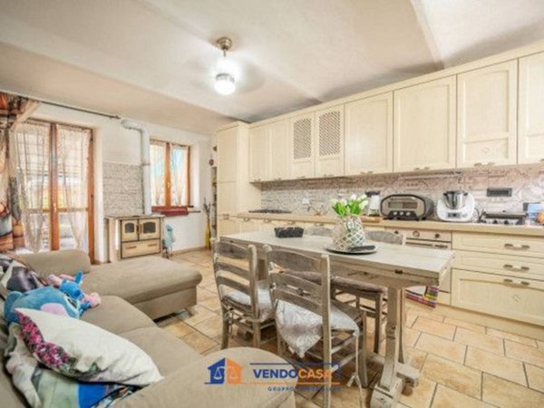 casa indipendente in vendita a Faule