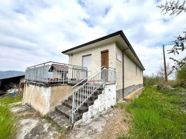 casa semindipendente in vendita a Feisoglio