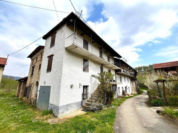 casa semindipendente in vendita a Feisoglio