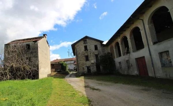 casale in vendita a Feisoglio