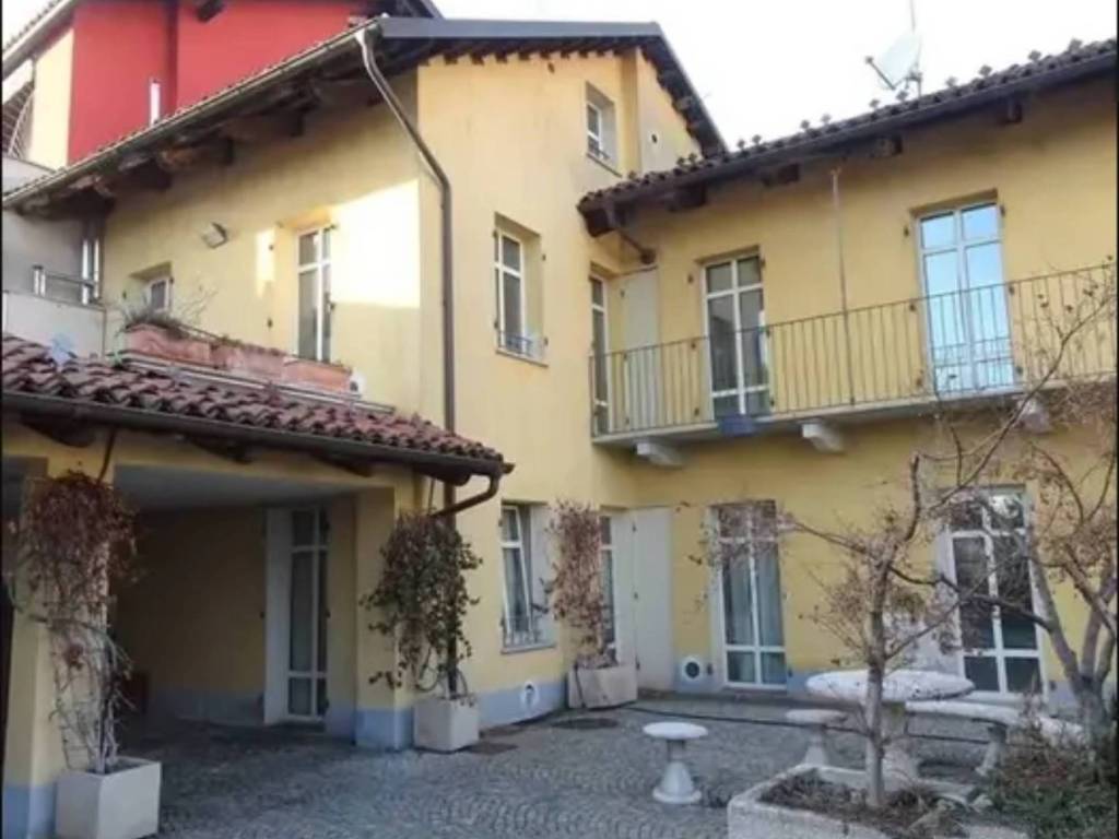 casa indipendente in vendita a Fossano