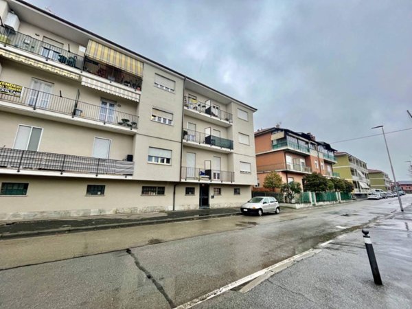 appartamento in vendita a Fossano in zona Santa Lucia