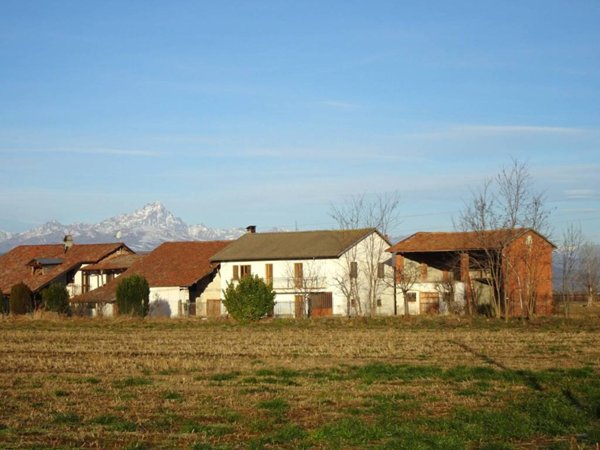 casa indipendente in vendita a Fossano