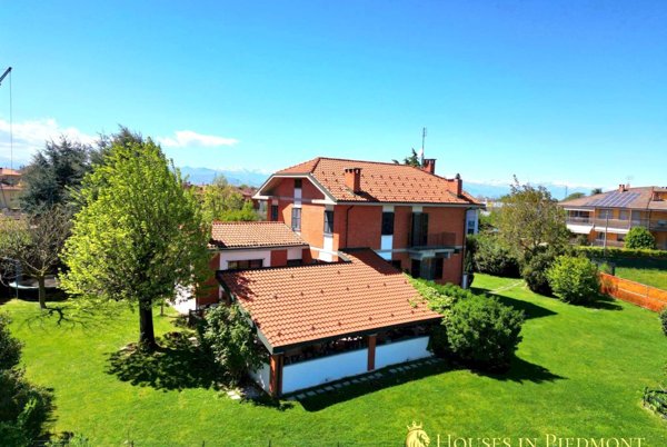 casa indipendente in vendita a Fossano