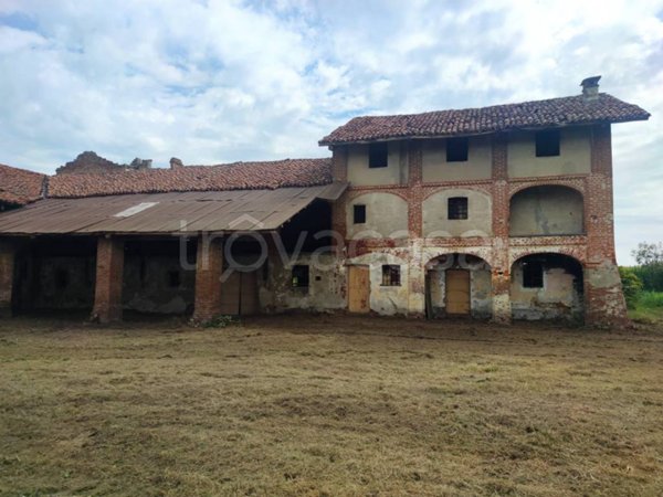 casa indipendente in vendita a Fossano