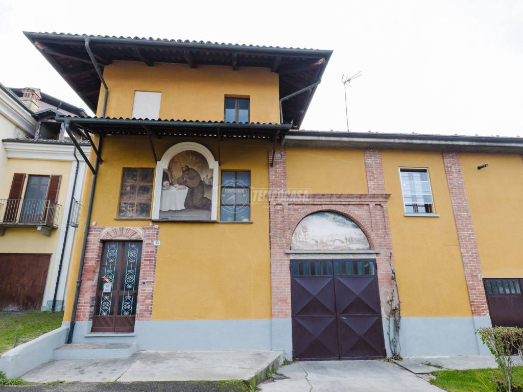 casa indipendente in vendita a Fossano