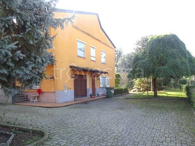 casa indipendente in vendita a Fossano