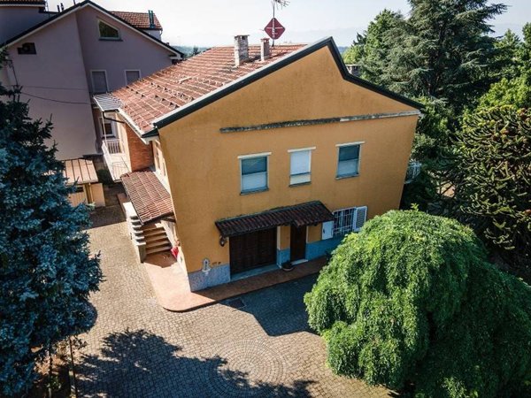 casa indipendente in vendita a Fossano