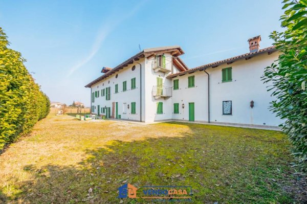 casa indipendente in vendita a Fossano in zona Santa Lucia