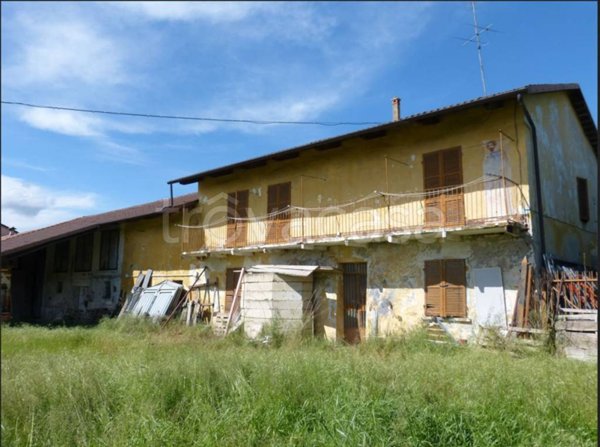 casa indipendente in vendita a Fossano