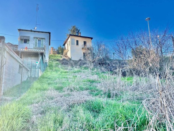casa indipendente in vendita a Fossano