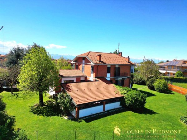 casa indipendente in vendita a Fossano in zona Cussanio