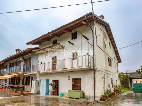 casa indipendente in vendita a Fossano