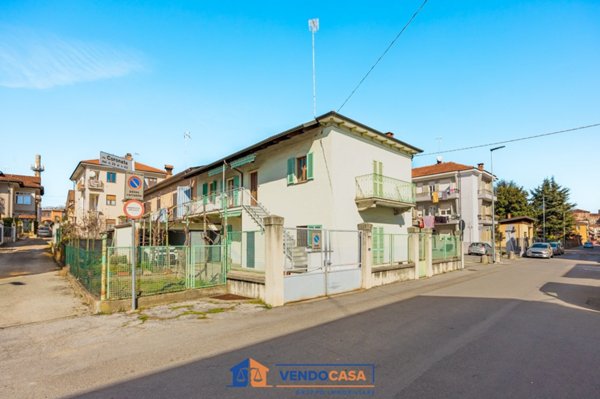 casa indipendente in vendita a Fossano