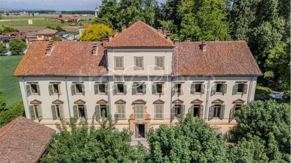 casa indipendente in vendita a Fossano in zona Piovani