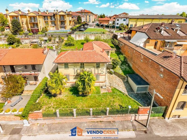 casa indipendente in vendita a Fossano