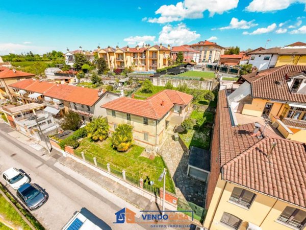 casa indipendente in vendita a Fossano