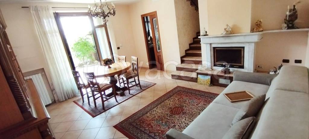casa indipendente in vendita a Fossano in zona San Sebastiano