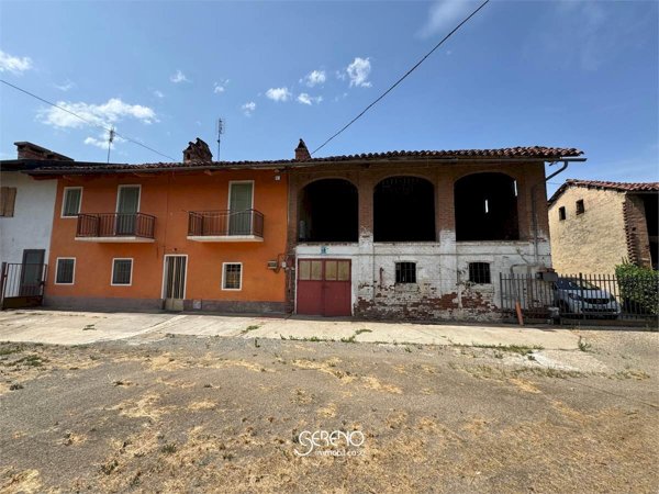 casa indipendente in vendita a Fossano in zona Mellea