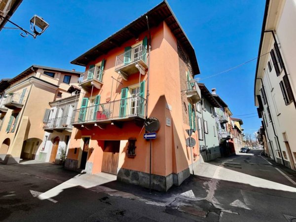 casa indipendente in vendita a Fossano