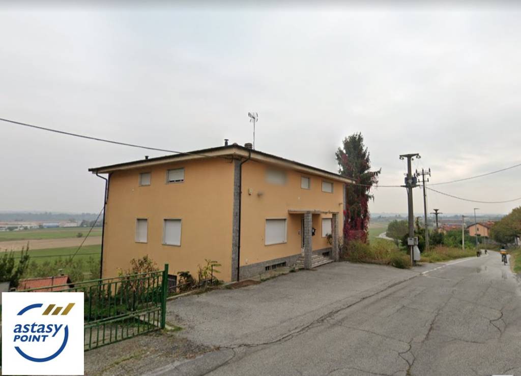 casa indipendente in vendita a Fossano