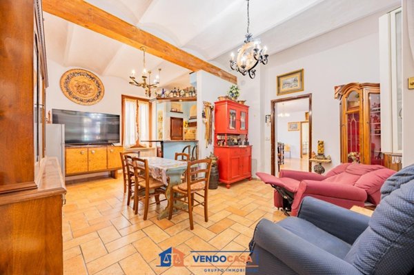 casa indipendente in vendita a Fossano in zona Piovani