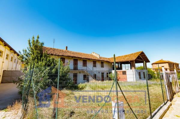 casale in vendita a Fossano in zona Mellea