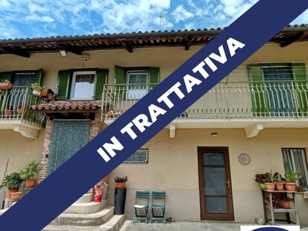 casa indipendente in vendita a Fossano