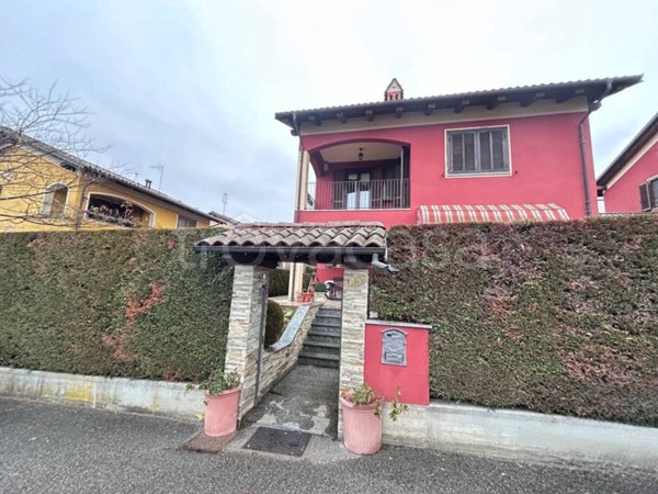 casa indipendente in vendita a Fossano in zona San Lorenzo