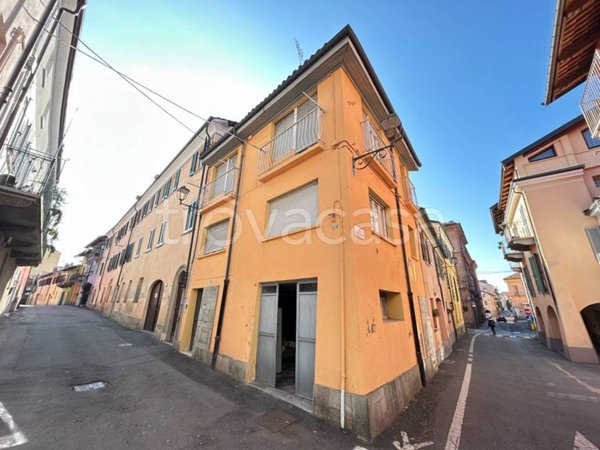casa indipendente in vendita a Fossano