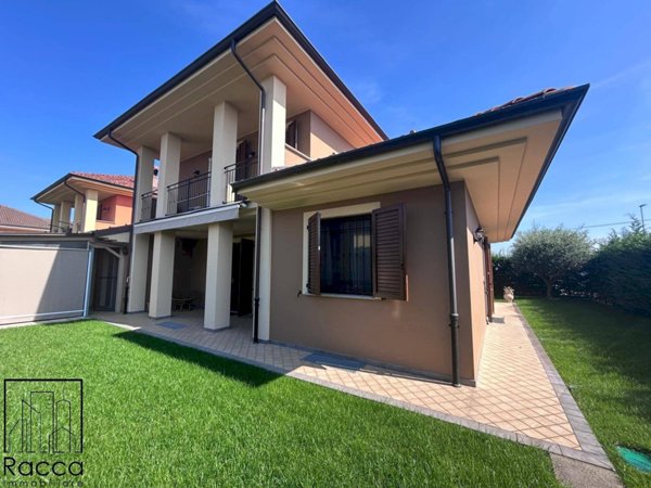 casa indipendente in vendita a Fossano in zona San Sebastiano