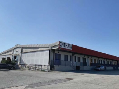 negozio in vendita a Fossano