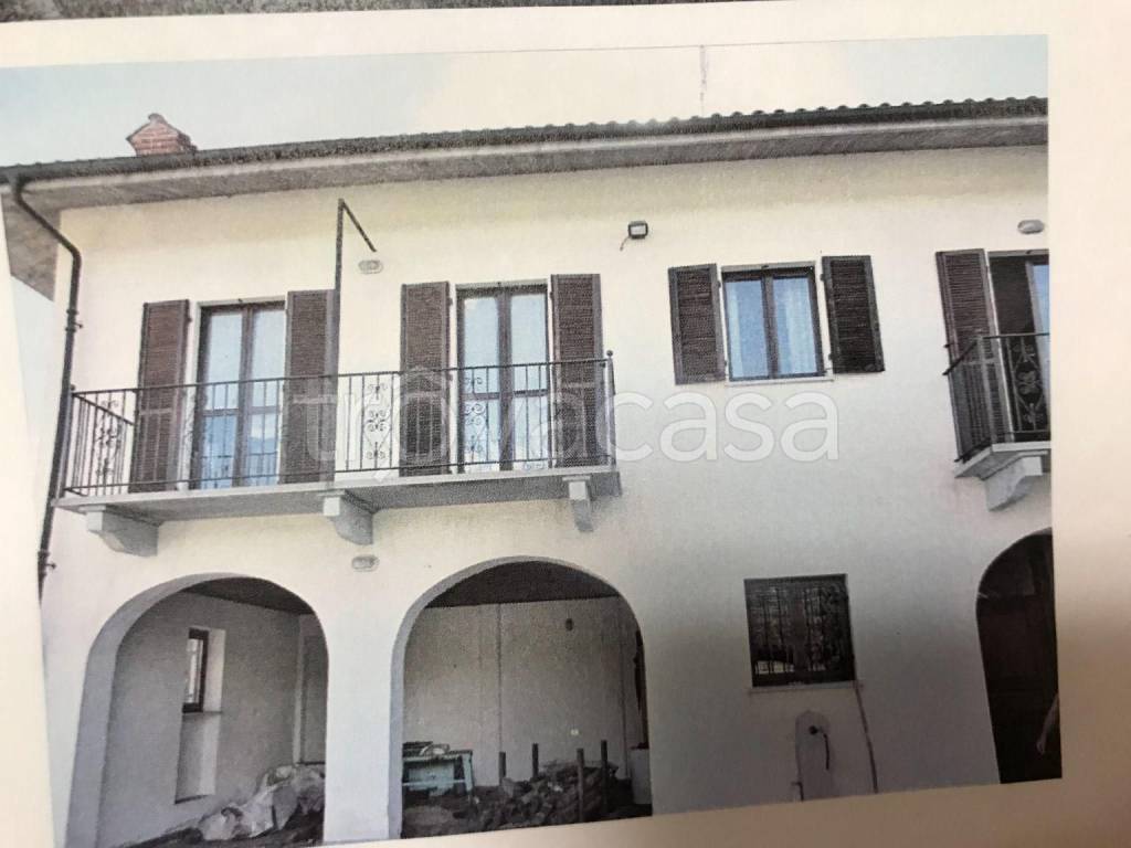 casa indipendente in vendita a Fossano