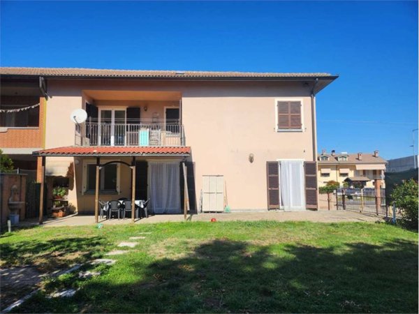 casa indipendente in vendita a Fossano
