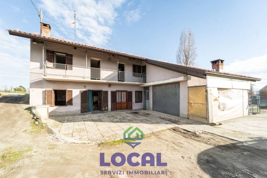 casa indipendente in vendita a Fossano in zona Murazzo