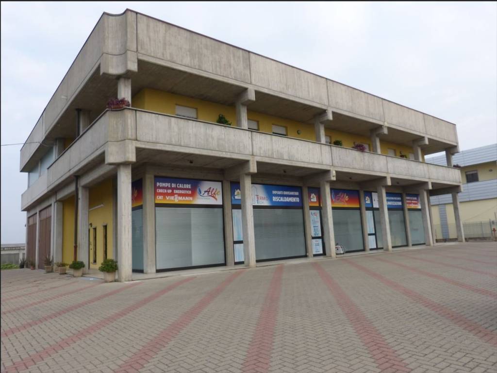 ufficio in vendita a Fossano