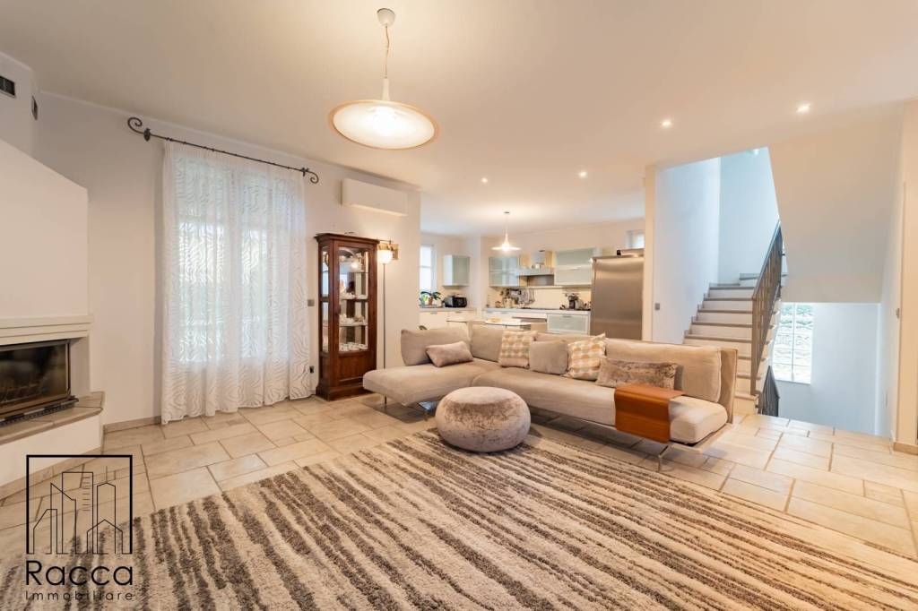 casa indipendente in vendita a Fossano