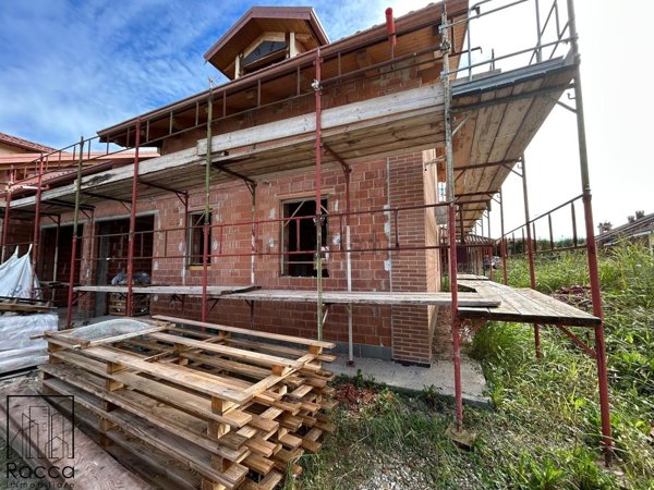 casa indipendente in vendita a Fossano in zona San Sebastiano