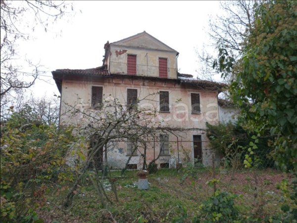 casa indipendente in vendita a Fossano