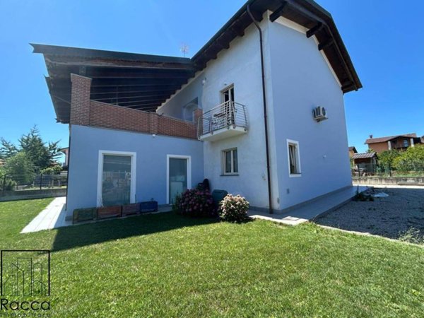 casa indipendente in vendita a Fossano