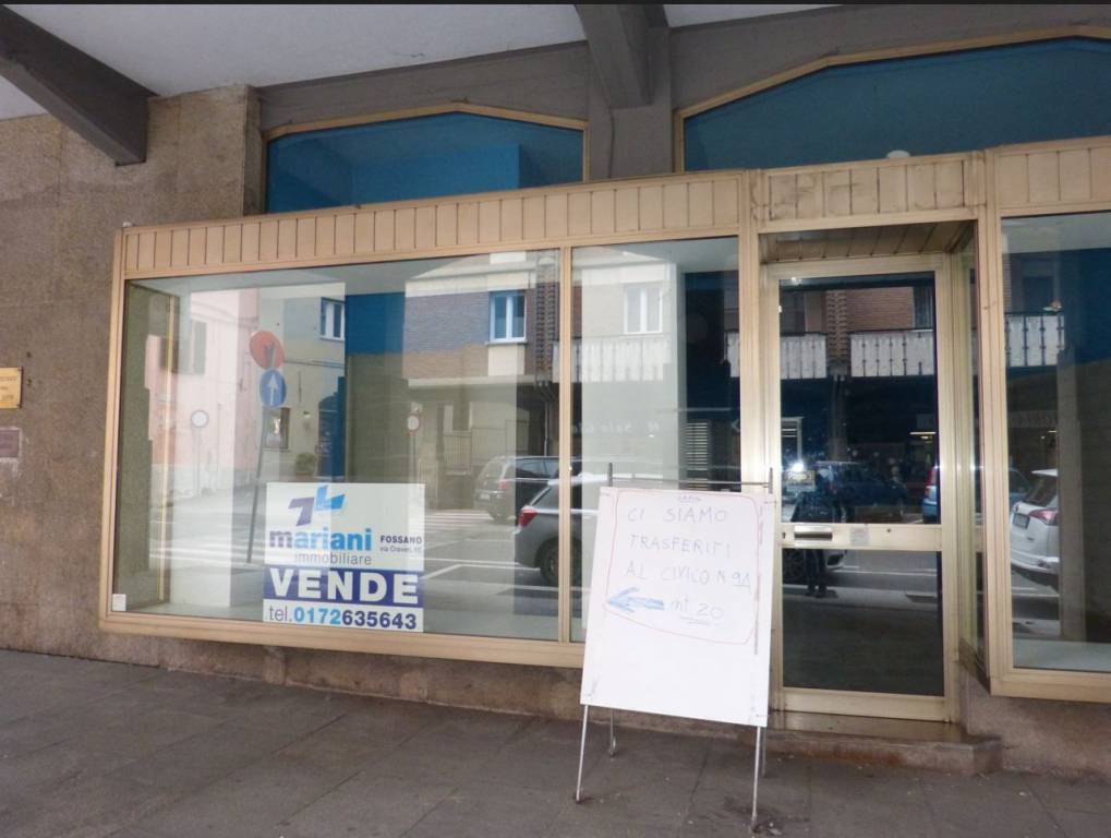 negozio in vendita a Fossano