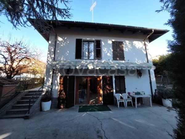 casa indipendente in vendita a Fossano